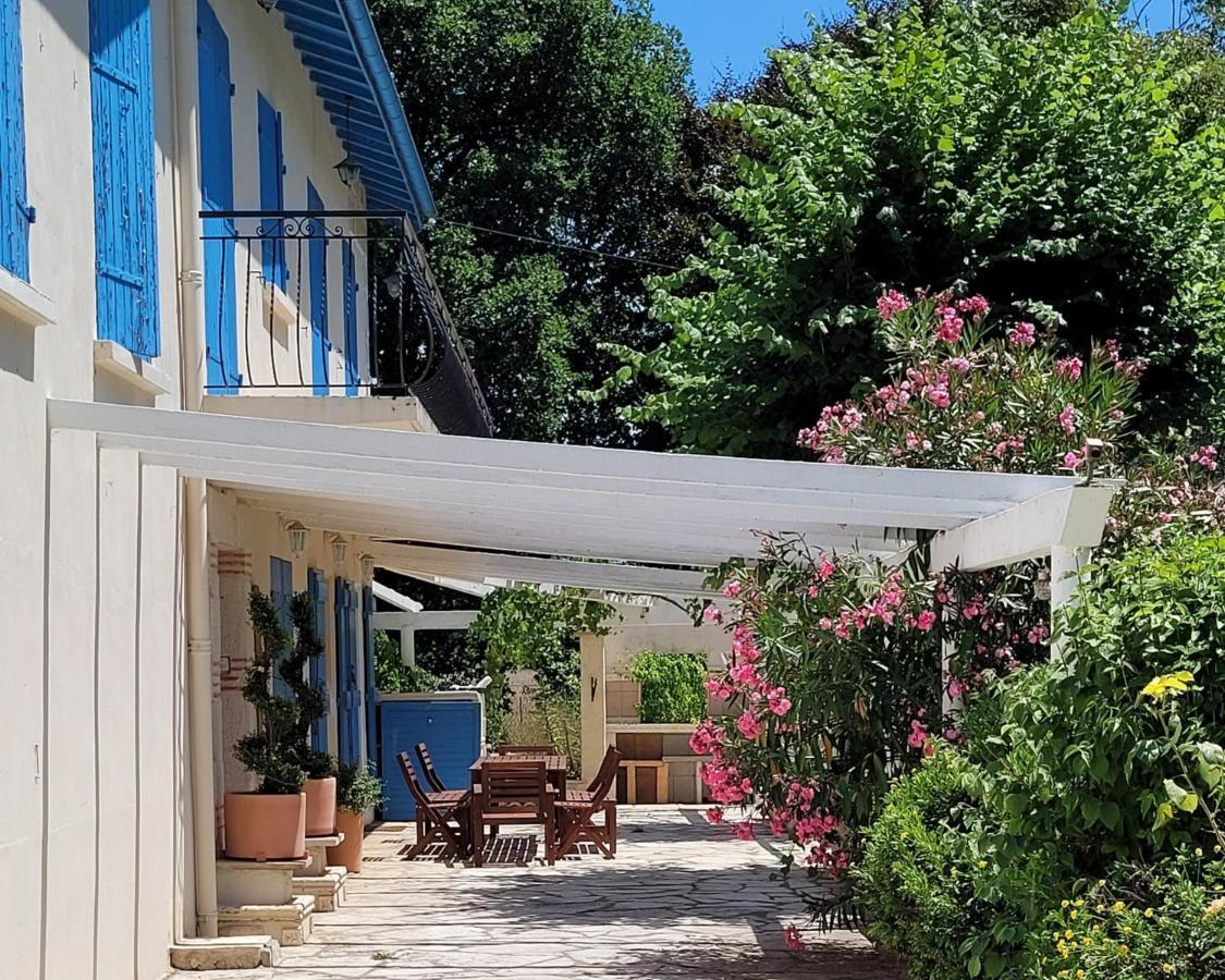 La Maison des Eaux Saint-Jean-de-Thurac Extérieur photo